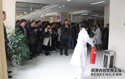 男科医院美女护士 2.jpg